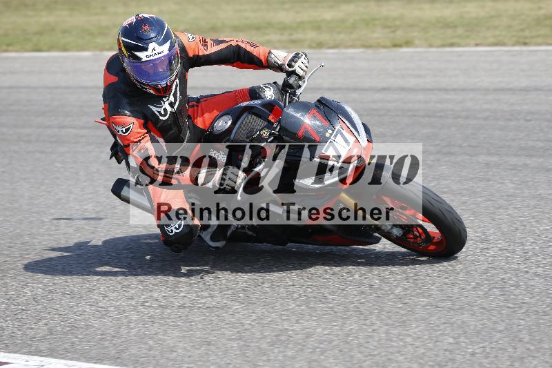 /Archiv-2025/49 26.08.2025 Cornu Master School ADR/blau-bleu/77